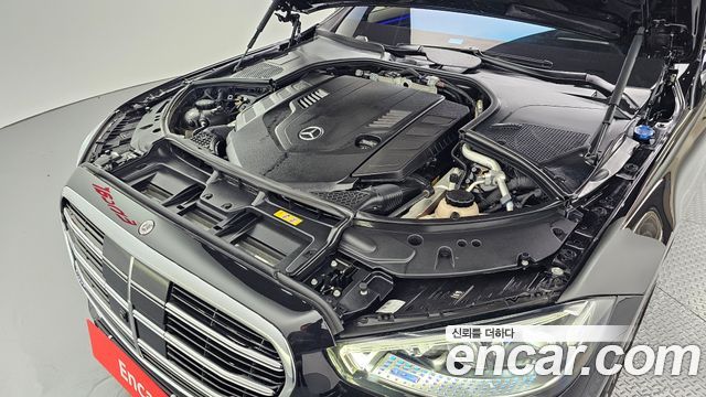 Mercedes-Benz S-Class 2022 thumb 6