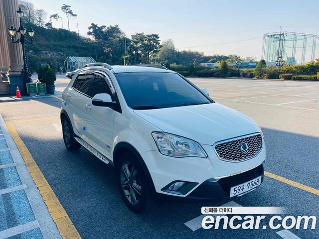 SsangYong Korando 2013 thumb 4
