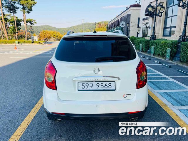 SsangYong Korando 2013 thumb 6