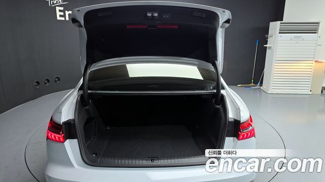 Audi A6 2023 thumb 12