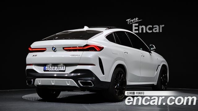 BMW X6 2021 thumb 3