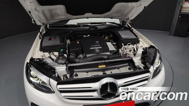 Mercedes-Benz GLC 2018 thumb 7