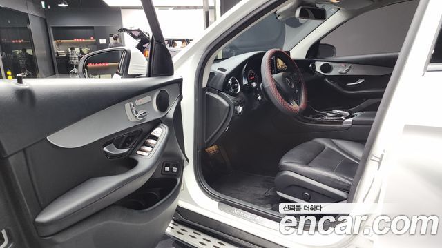 Mercedes-Benz GLC 2018 thumb 11