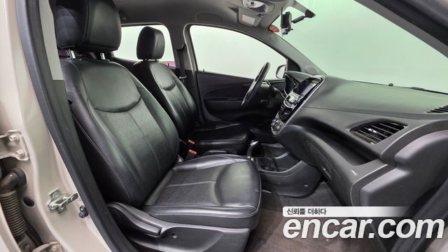 Chevrolet Spark 2016 thumb 11