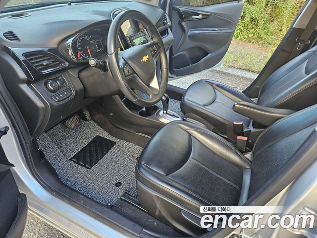 Chevrolet Spark 2017 thumb 9