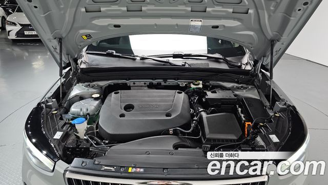 Volvo XC40 2024 thumb 7