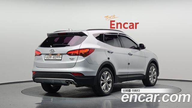Hyundai Santa Fe 2015 thumb 3