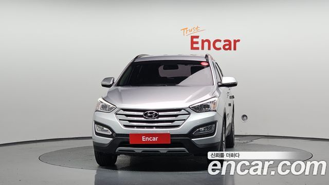 Hyundai Santa Fe 2015 thumb 4