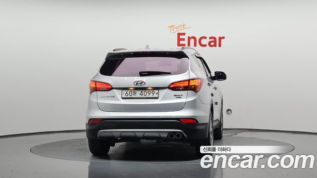 Hyundai Santa Fe 2015 thumb 5
