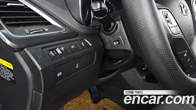 Hyundai Santa Fe 2015 thumb 12