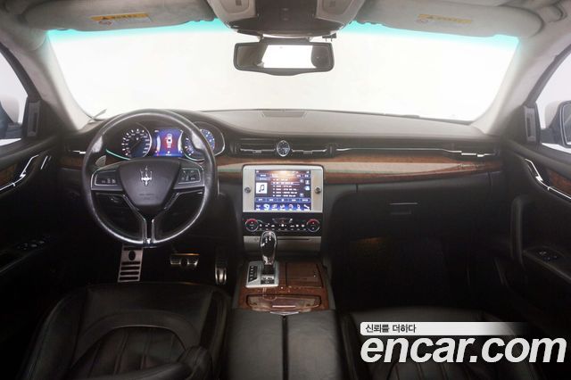 Maserati Quattroporte 2016 thumb 3