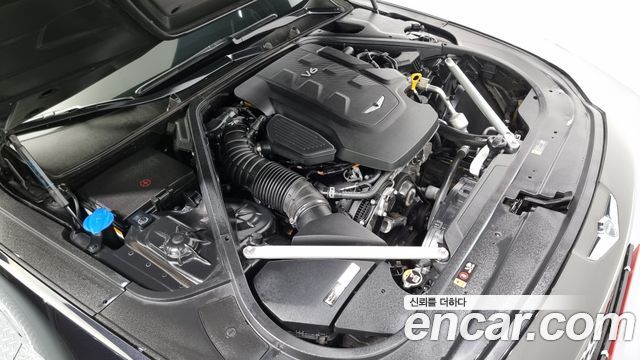 Genesis G90 2020 thumb 6