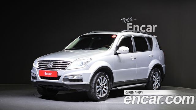 SsangYong Rexton 2013 thumb 2
