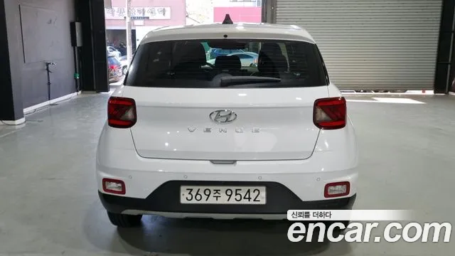 Hyundai Venue 2022 thumb 5