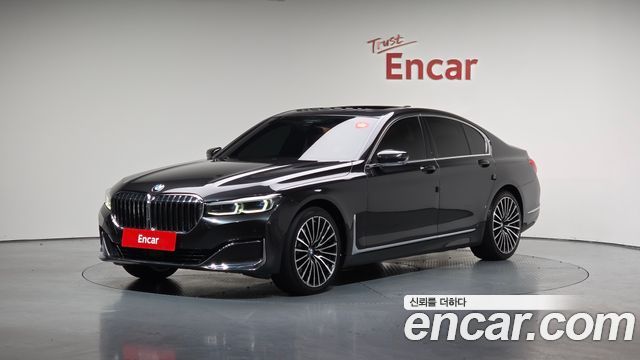 BMW 7 серии 2019 thumb 2