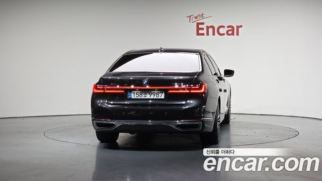 BMW 7 серии 2019 thumb 5