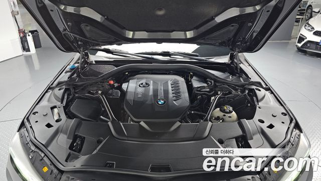 BMW 7 серии 2019 thumb 7