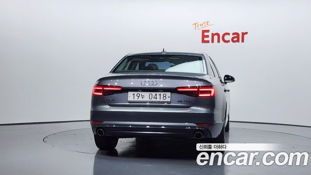 Audi A4 2016 thumb 5