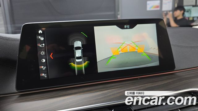 BMW 5 серии 2018 thumb 11