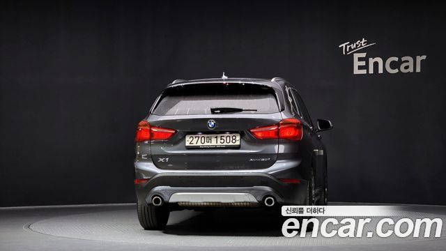 BMW X1 2022 thumb 5