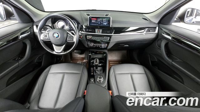 BMW X1 2022 thumb 8