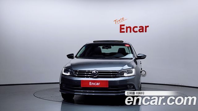 Volkswagen Jetta 2015 thumb 4