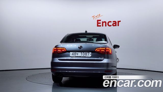 Volkswagen Jetta 2015 thumb 5