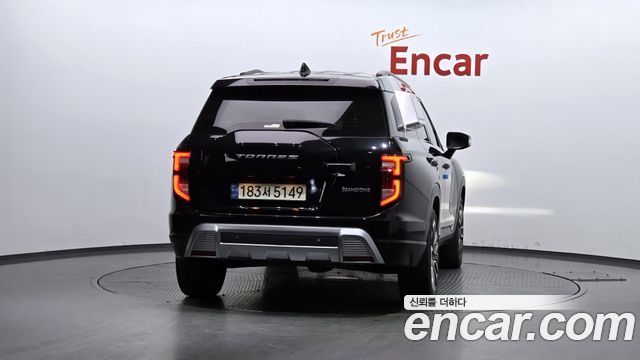 SsangYong Torres 2023 thumb 5