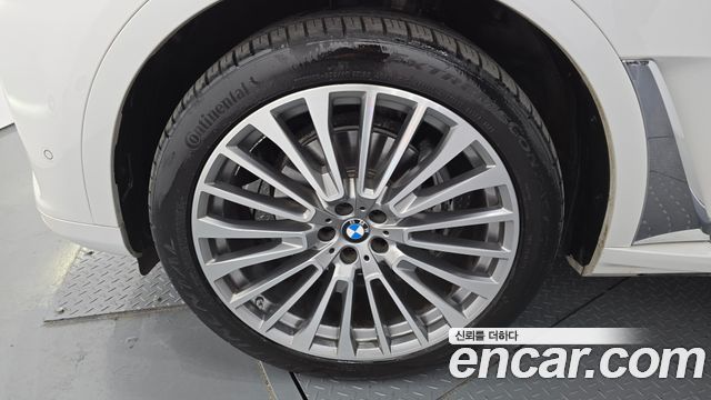 BMW X7 2021 thumb 5