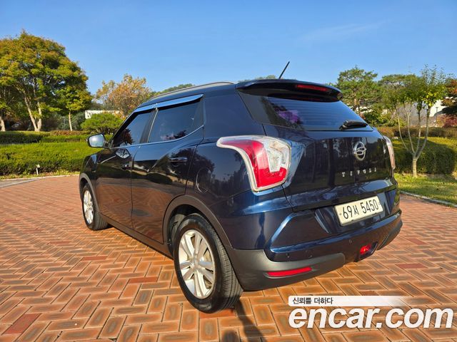 SsangYong Tivoli 2017 thumb 7