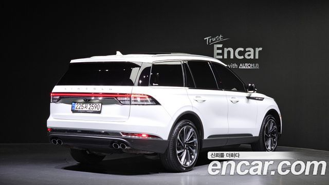 Lincoln Aviator 2021 thumb 3