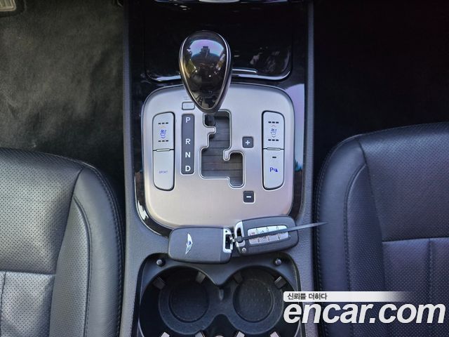 Hyundai Genesis 2013 thumb 9