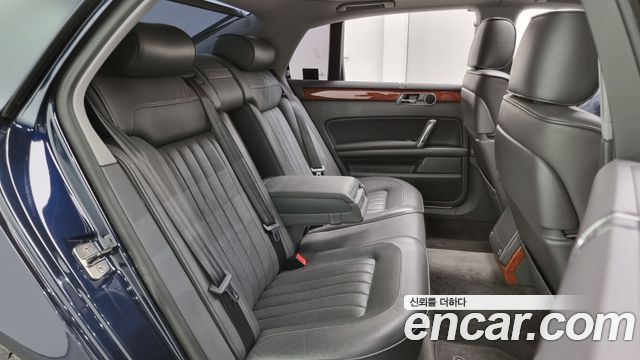 Volkswagen Phaeton 2008 thumb 11