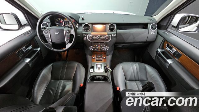 Land Rover Discovery 2016 thumb 7