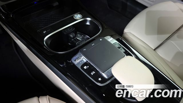 Mercedes-Benz A-Class 2020 thumb 9