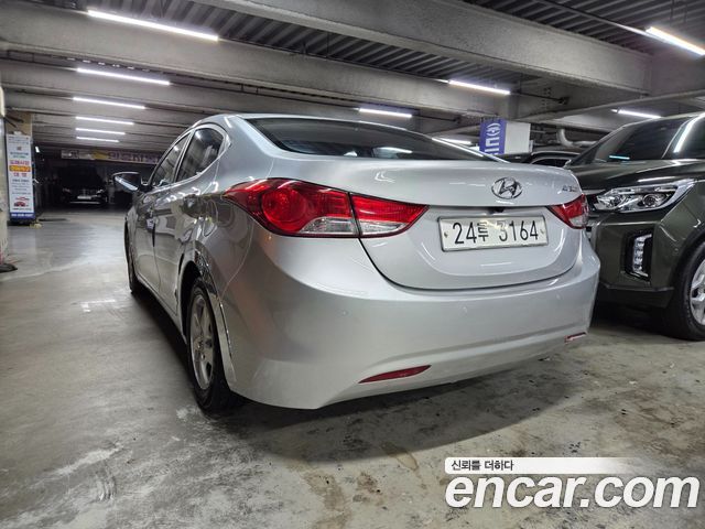 Hyundai Avante 2011 thumb 2