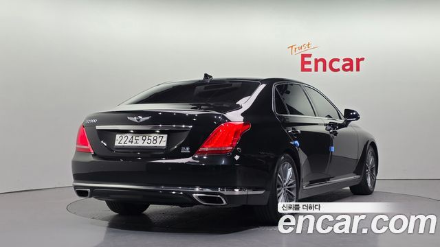 Genesis G90 2017 thumb 3