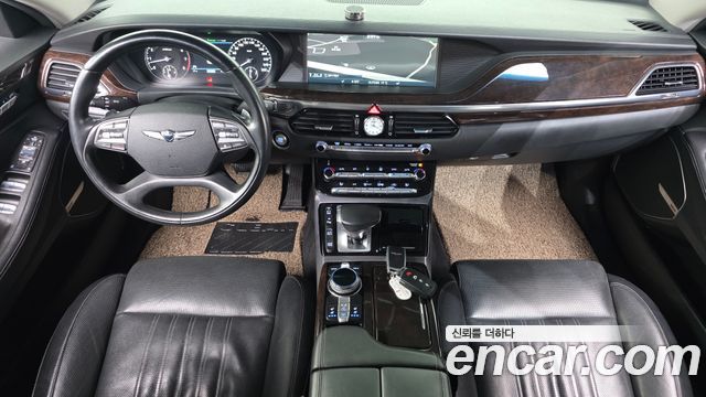 Genesis G90 2017 thumb 8
