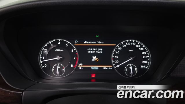 Genesis G90 2017 thumb 9