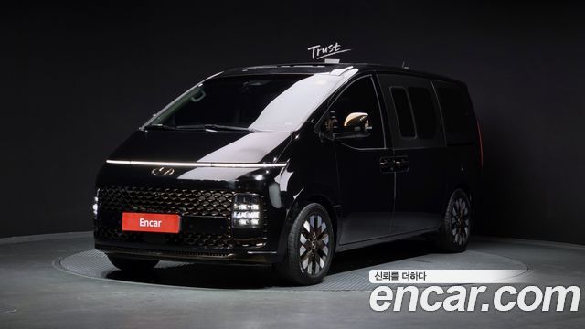 Hyundai Staria 2021 thumb 2
