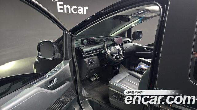 Hyundai Staria 2021 thumb 12
