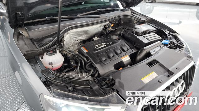Audi Q3 2013 thumb 6