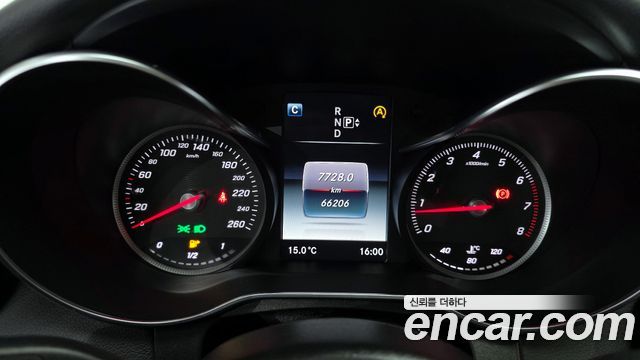 Mercedes-Benz C-Class 2015 thumb 9