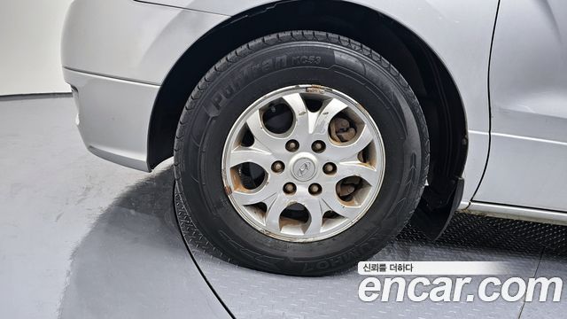 Hyundai Starex 2010 thumb 6