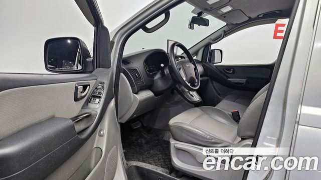 Hyundai Starex 2010 thumb 11