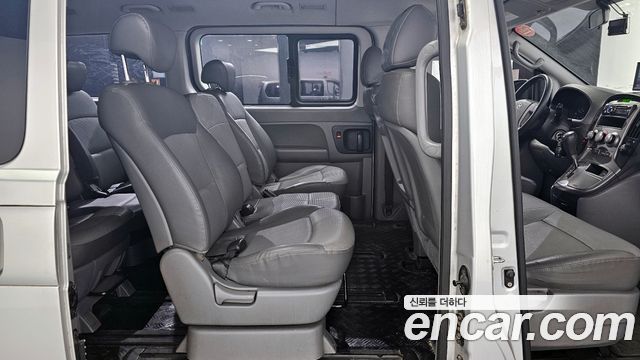 Hyundai Starex 2010 thumb 12
