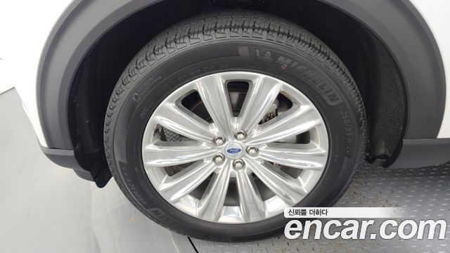 Ford Explorer 2023 thumb 6