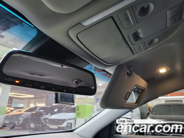 Hyundai Genesis 2015 thumb 4