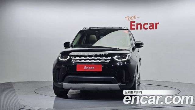 Land Rover Discovery 2017 thumb 4