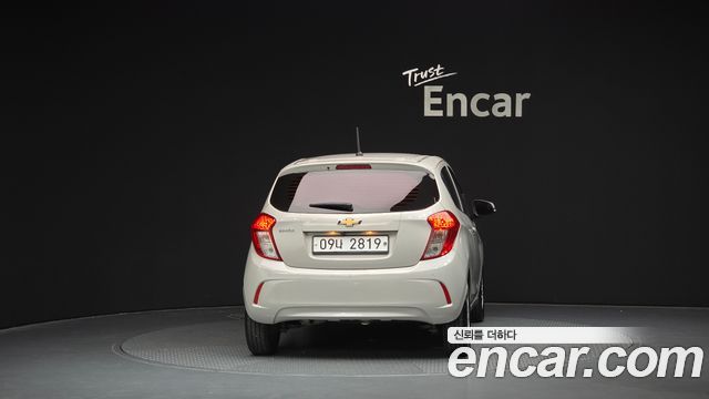 Chevrolet Spark 2018 thumb 5